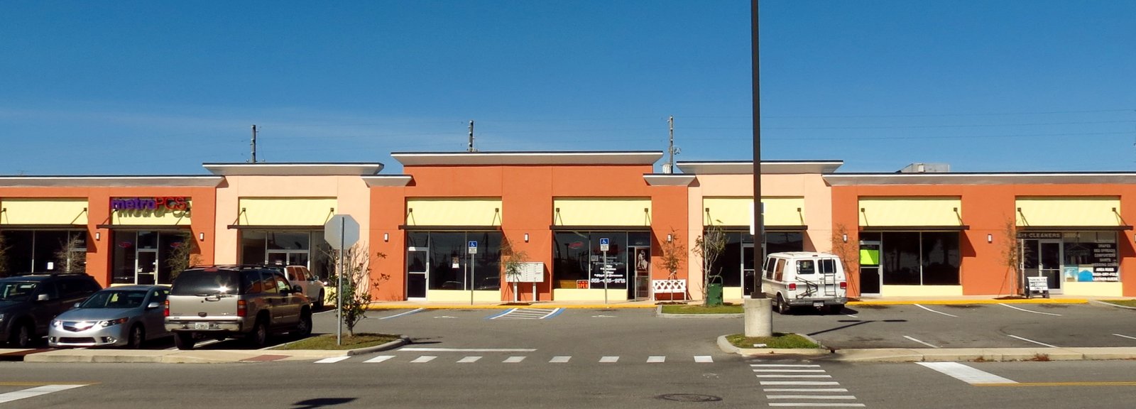 Lake Hills Plaza